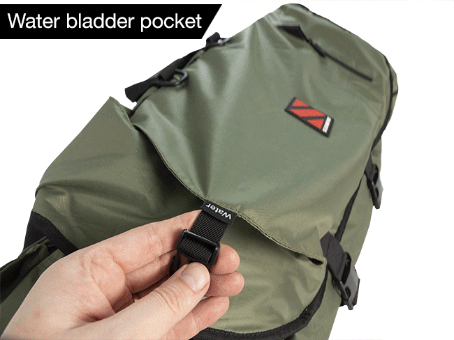 SEASONFORT EXPANSE Backpack Bed water bladder pocket